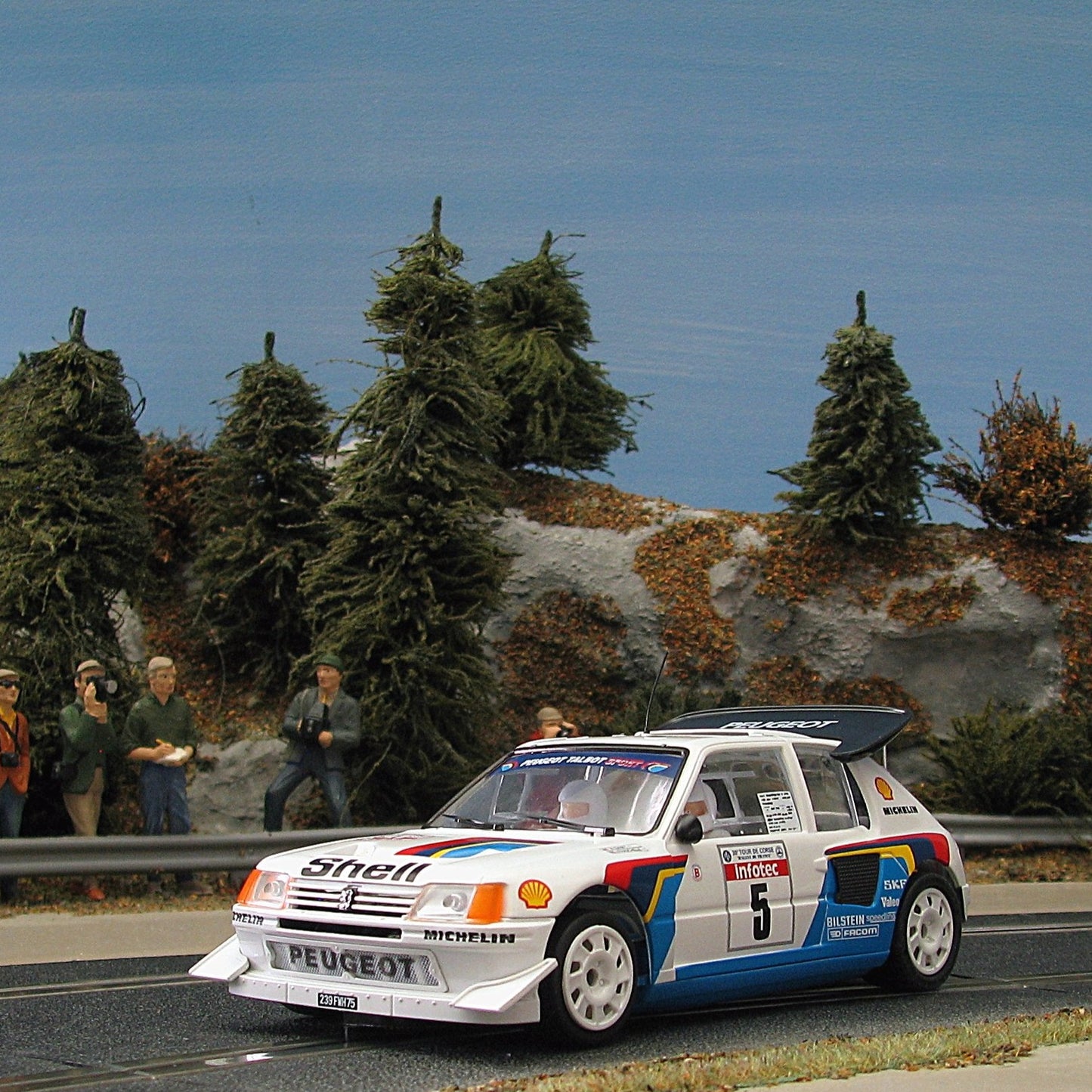 Peugeot 205 T16 Evo2 SABY Tour de Corse nº5 Chrono